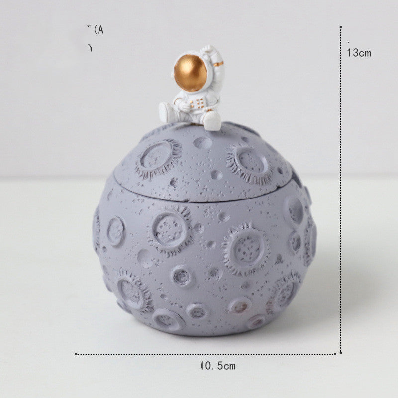 Creative Astronaut Vinyl Figurines – Desktop & Living Room Decorative Ashtrays (Multiple Designs)