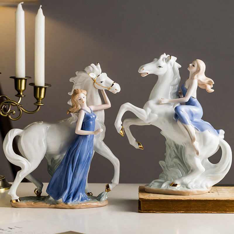 Fashionable Character Decorations, Living Room Decorations Have Been Successfully Opened