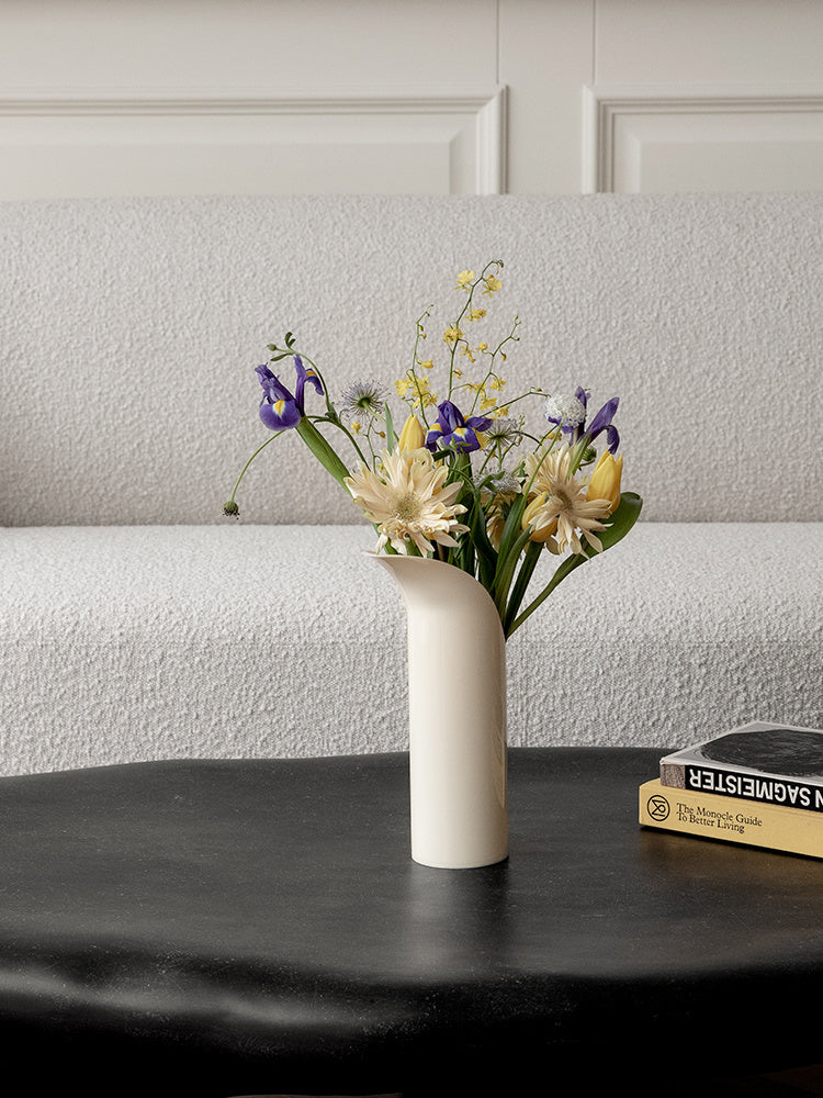Simple Desktop Decorations For Living Room