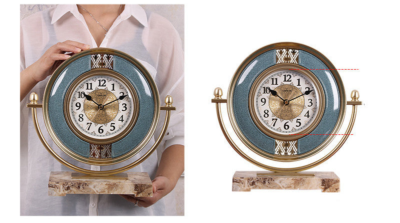 Vintage-Style Silent Desktop Clock – Dual-Sided Decorative Timepiece for Living Room or Bedroom