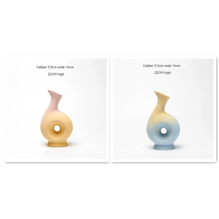 Handcrafted Ceramic Vase – Modern Decorative Accent for Dried Flowers & Arrangements