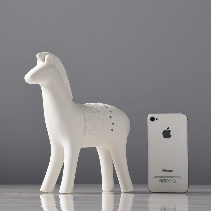 Modern Fashion Simple Ceramic Horse Ornaments Living Room Home Decorations