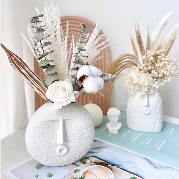 Nordic Style Mini Art Vase – Creative Ceramic Decor for Living Room or Desktop