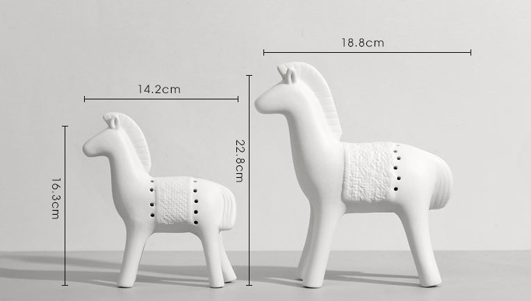 Modern Fashion Simple Ceramic Horse Ornaments Living Room Home Decorations