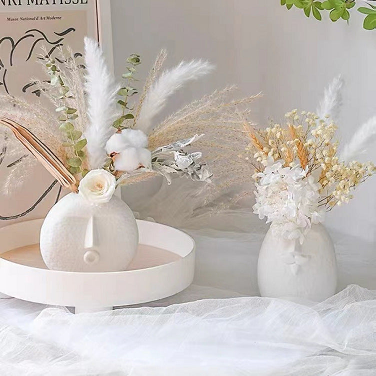 Nordic Style Mini Art Vase – Creative Ceramic Decor for Living Room or Desktop