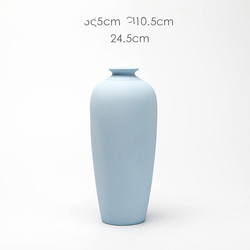 Handcrafted Ceramic Vase – Modern Decorative Accent for Dried Flowers & Arrangements