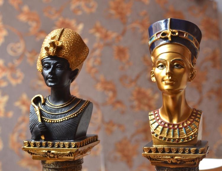Ancient Egyptian Pharaoh Head Portrait Queen Decoration Home Living Room Hotel Decorations