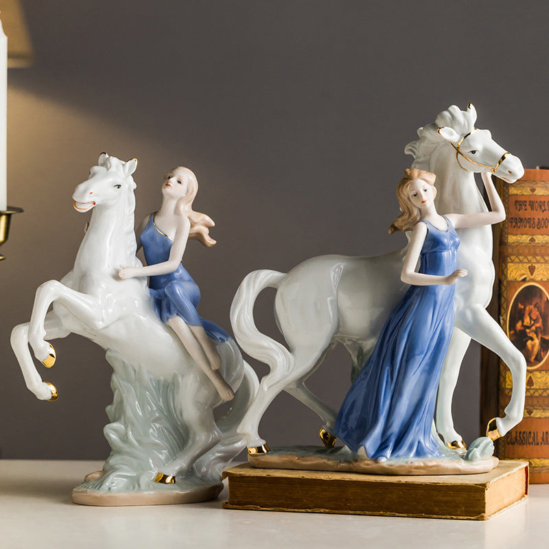 Fashionable Character Decorations, Living Room Decorations Have Been Successfully Opened