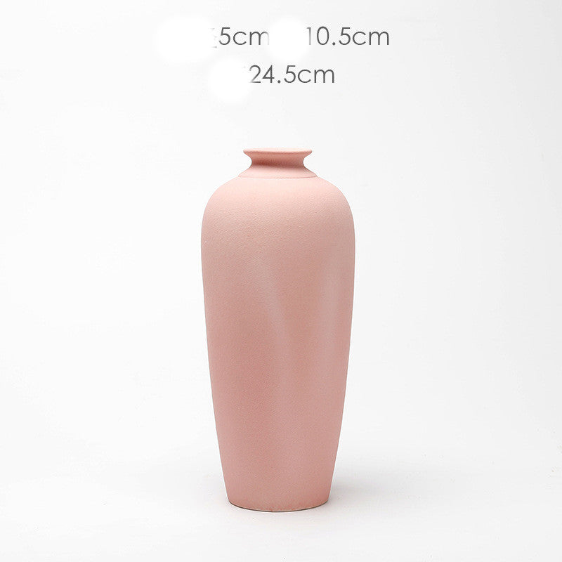 Handcrafted Ceramic Vase – Modern Decorative Accent for Dried Flowers & Arrangements