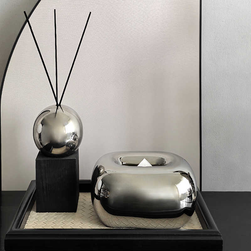 Ceramic Tissue Box – Decorative Household Tissue Holder for Living Room & Coffee Table