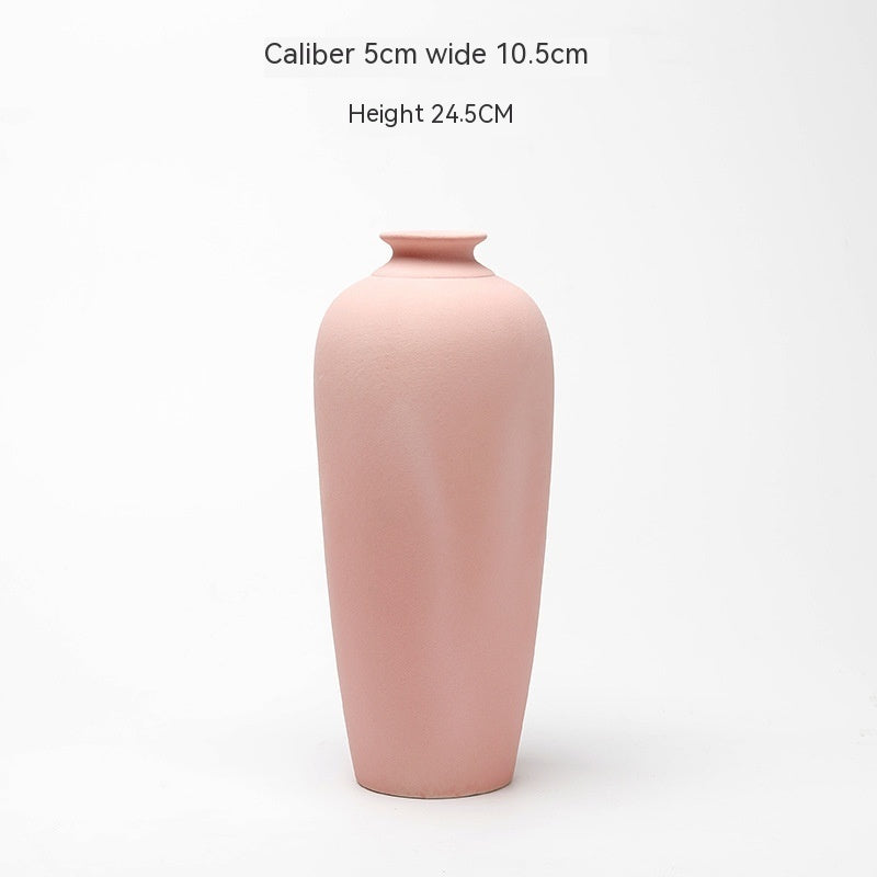 Handcrafted Ceramic Vase – Modern Decorative Accent for Dried Flowers & Arrangements