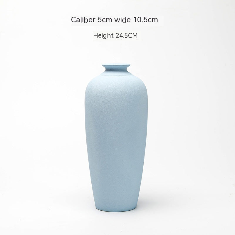 Handcrafted Ceramic Vase – Modern Decorative Accent for Dried Flowers & Arrangements